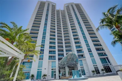 1600 S Ocean Boulevard 1102, Lauderdale-By-The-Sea – sold