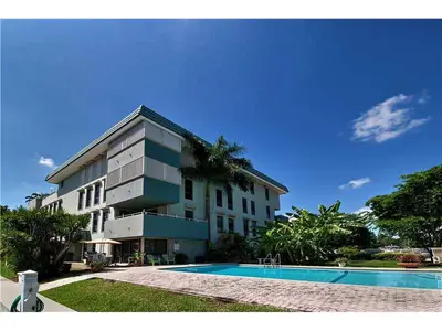 76 Isle Of Venice Drive G, Fort Lauderdale – sold