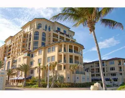 3501 N Ocean Drive 7-B, Hollywood – sold