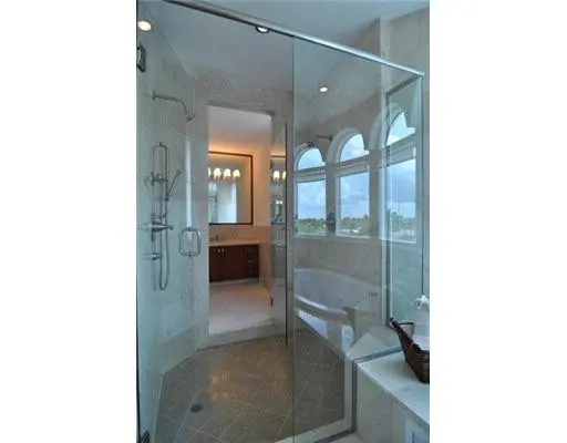 Master Bath/Spa at 516 Hendricks Isle 5A, Fort Lauderdale