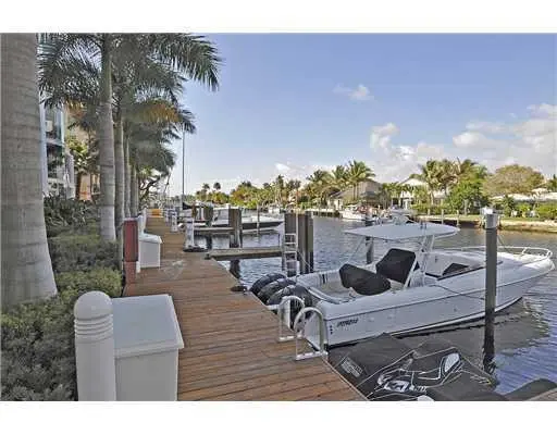 Waterfront/Dock/Pier at 301 Hendricks Isle 5, Fort Lauderdale