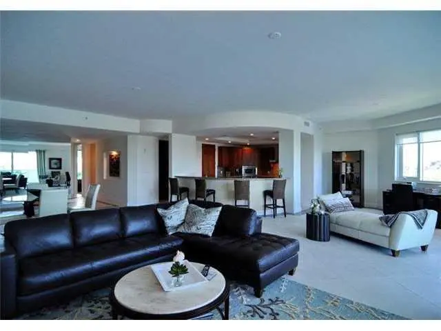 Family/Great Room at 516 Hendricks Isle 1, Fort Lauderdale