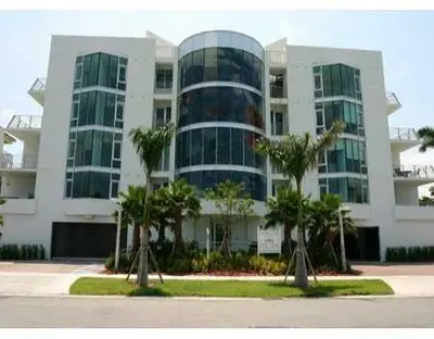 301 Hendricks Isle 8, Fort Lauderdale – sold