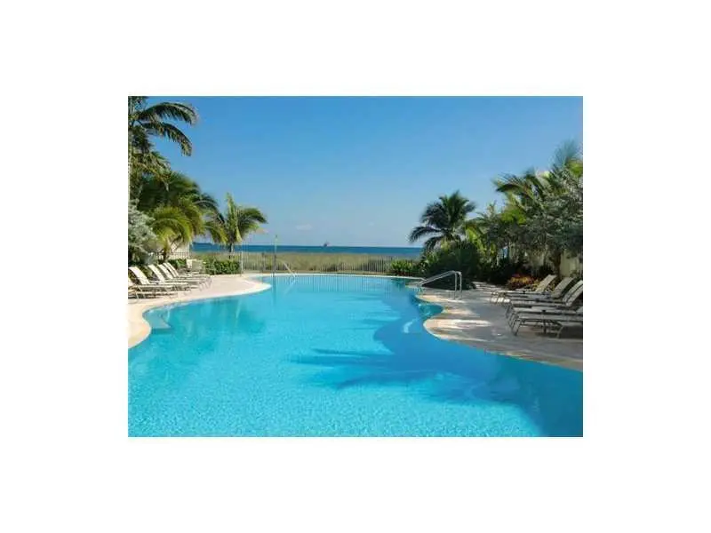 Pool at 1200 Holiday Drive 605, Fort Lauderdale