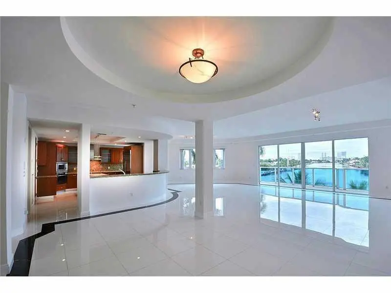 Living Room at 516 Hendricks Isle 4A, Fort Lauderdale