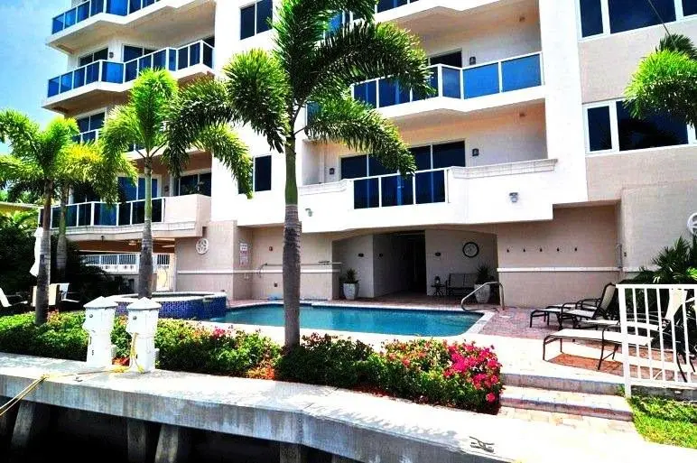 Photo 7 at 516 Hendricks Isle 5C, Fort Lauderdale