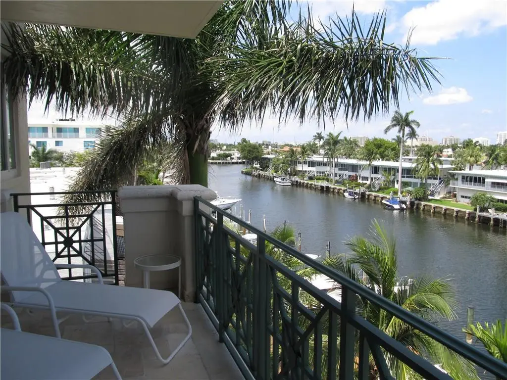 Terrace on canal overlooking marina at 410 Hendricks Isle 404, Fort Lauderdale