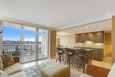 77 S Birch Road MEZZ A, Fort Lauderdale – sold