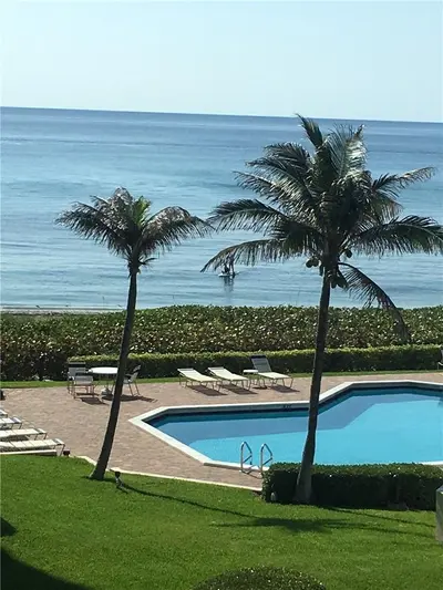 2565 S Ocean Boulevard 201N, Highland Beach – sold