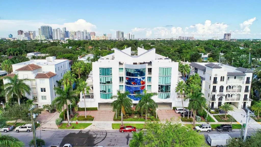 Photo 1 at 301 Hendricks Isle 6, Fort Lauderdale