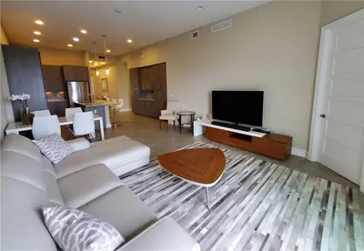 4511 El Mar Drive 411, Lauderdale-By-The-Sea – sold