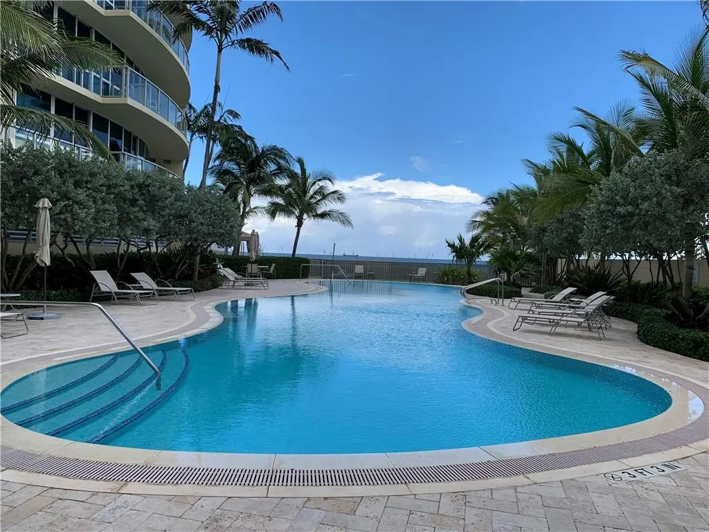 Photo 6 at 1200 Holiday Drive 406, Fort Lauderdale