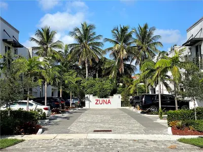 815 NE 17th Avenue 2, Fort Lauderdale – sold