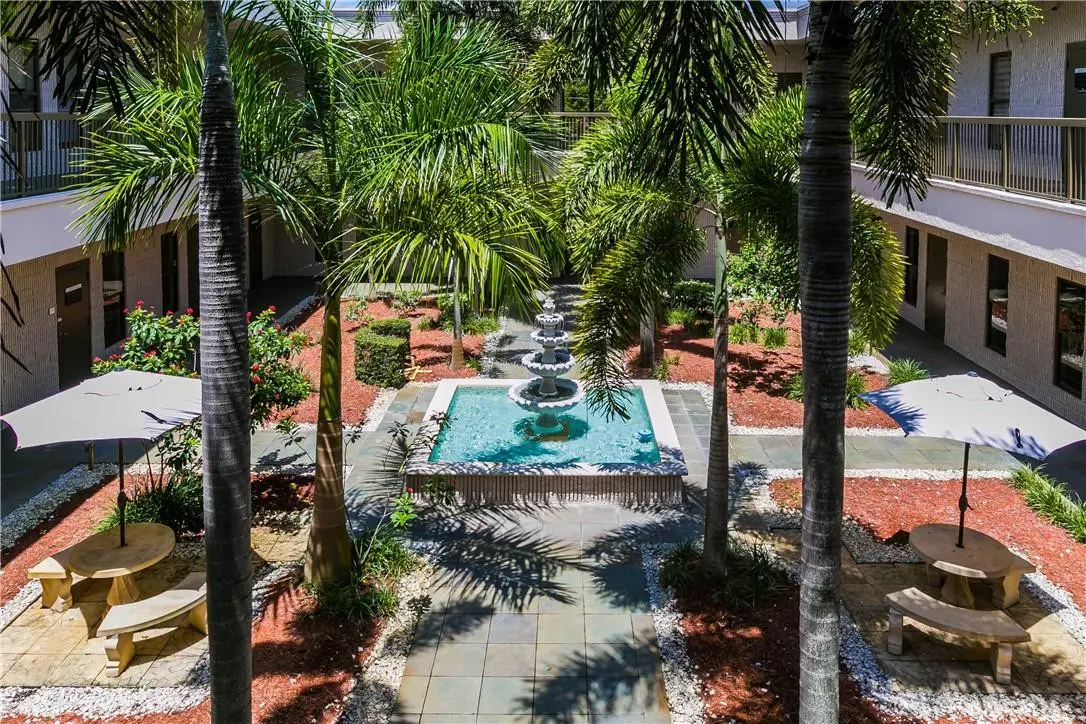Photo 4 at 1500 N University Drive 201, Coral Springs