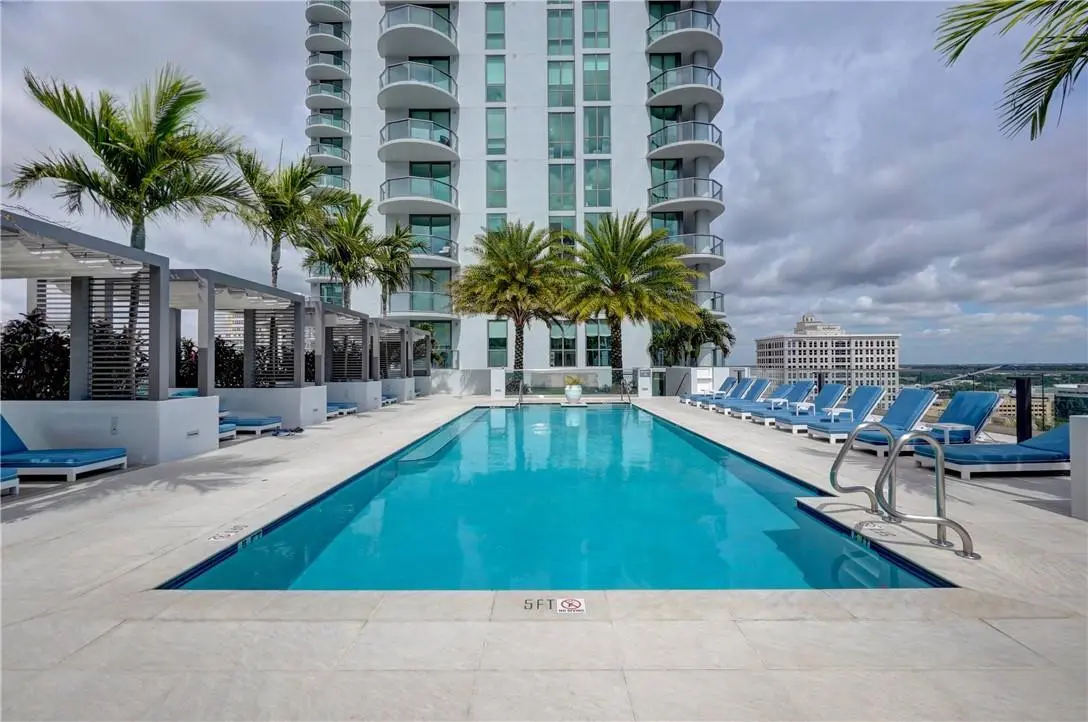 Photo 6 at 100 E Las Olas 1804, Fort Lauderdale