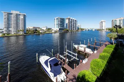 777 Bayshore Drive 1102, Fort Lauderdale – sold