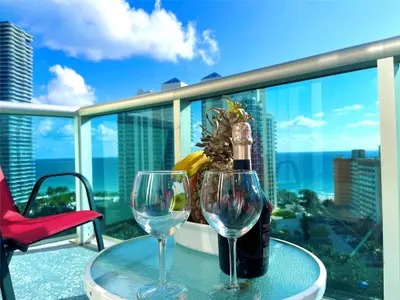 19370 Collins Avenue, Sunny Isles Beach – Quadruplex for sale