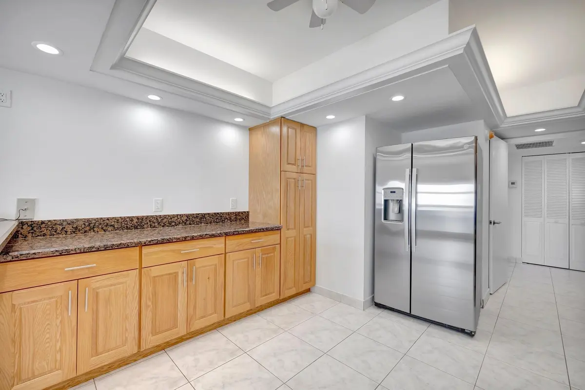 Photo 4 at 4900 N Ocean Boulevard 1719, Lauderdale-By-The-Sea
