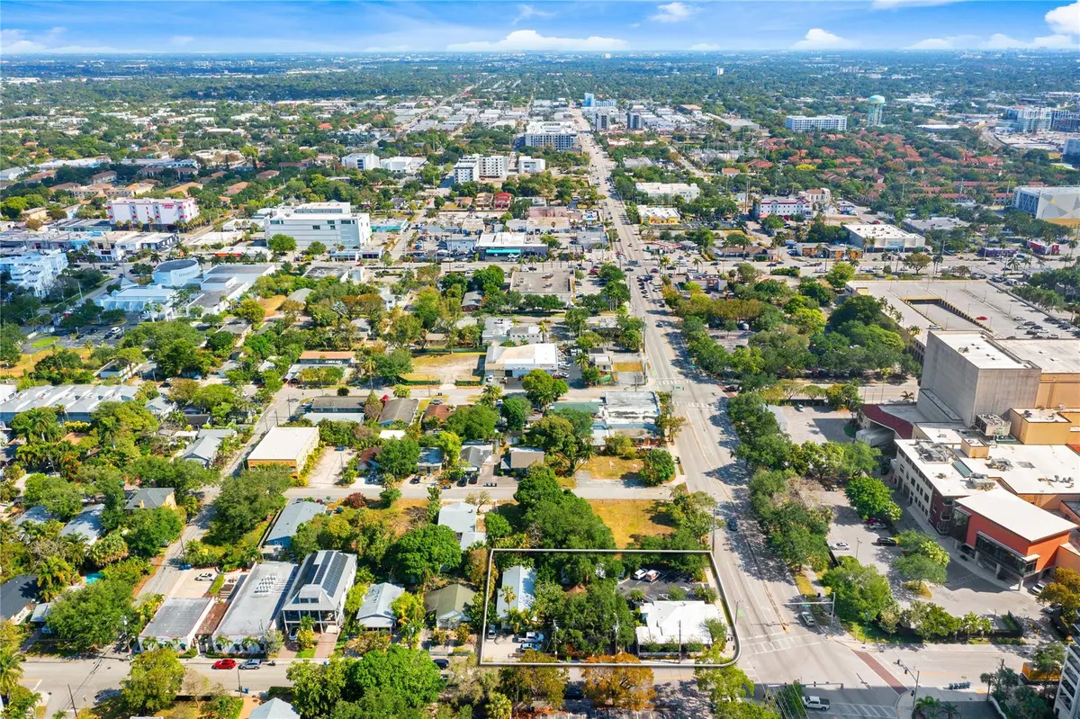 Photo 5 at 701 W Las Olas Boulevard, Fort Lauderdale