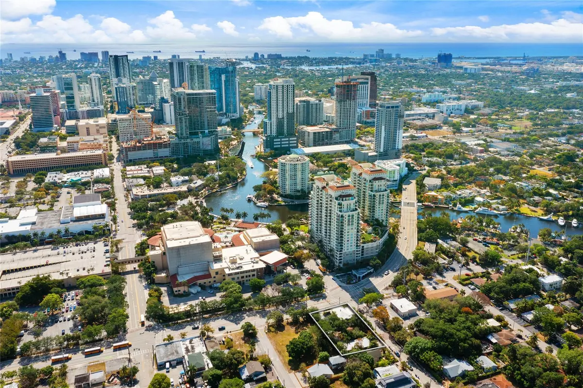 Photo 7 at 701 W Las Olas Boulevard, Fort Lauderdale