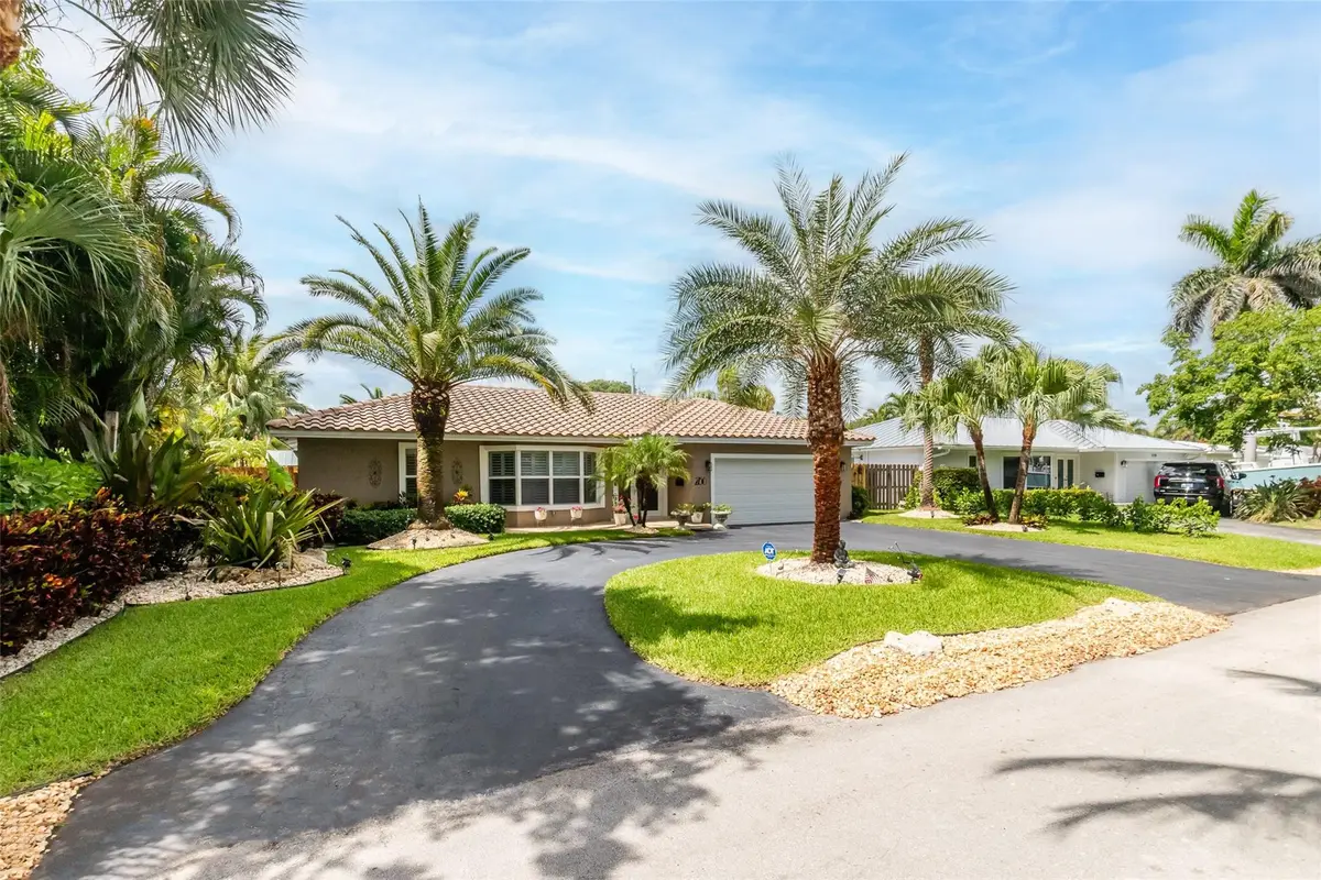Photo 2 at 2750 SE 4th Street, Pompano Beach