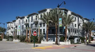 4511 El Mar Drive 202, Lauderdale-By-The-Sea – sold