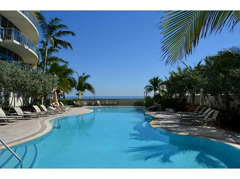 Pool at 1200 Holiday Drive 705, Fort Lauderdale