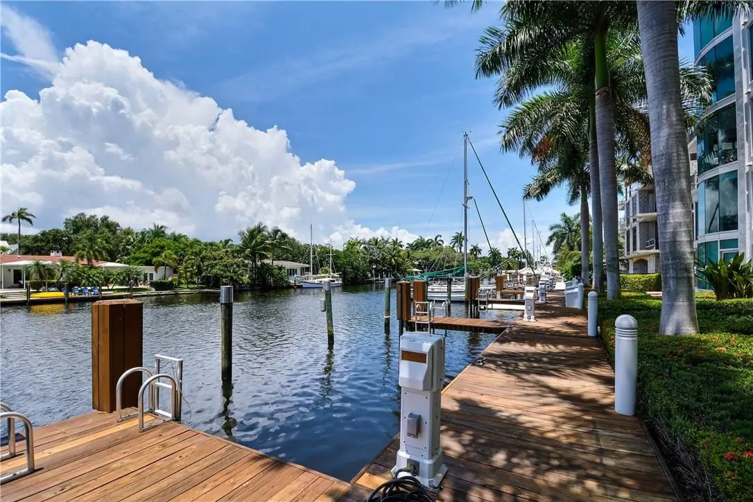 Photo 2 at 301 Hendricks Isle 5, Fort Lauderdale