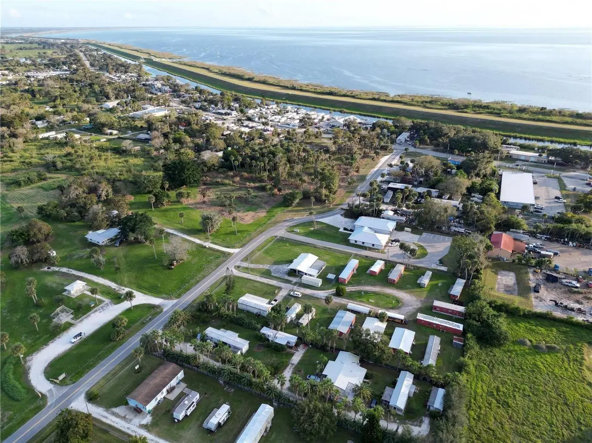 Photo 1 at 3431 38th Avenue, Okeechobee