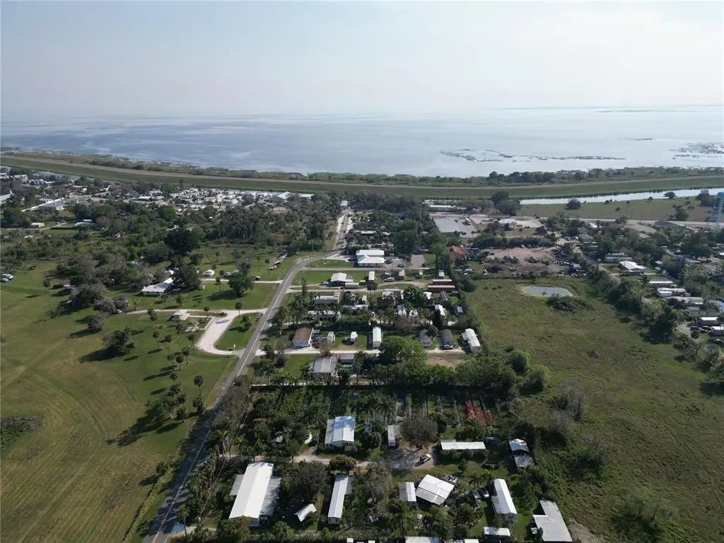 Photo 2 at 3321 38th Avenue, Okeechobee
