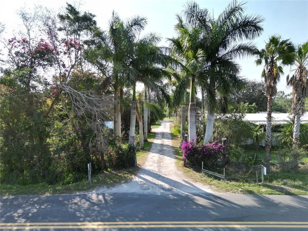 Photo 4 at 3321 38th Avenue, Okeechobee