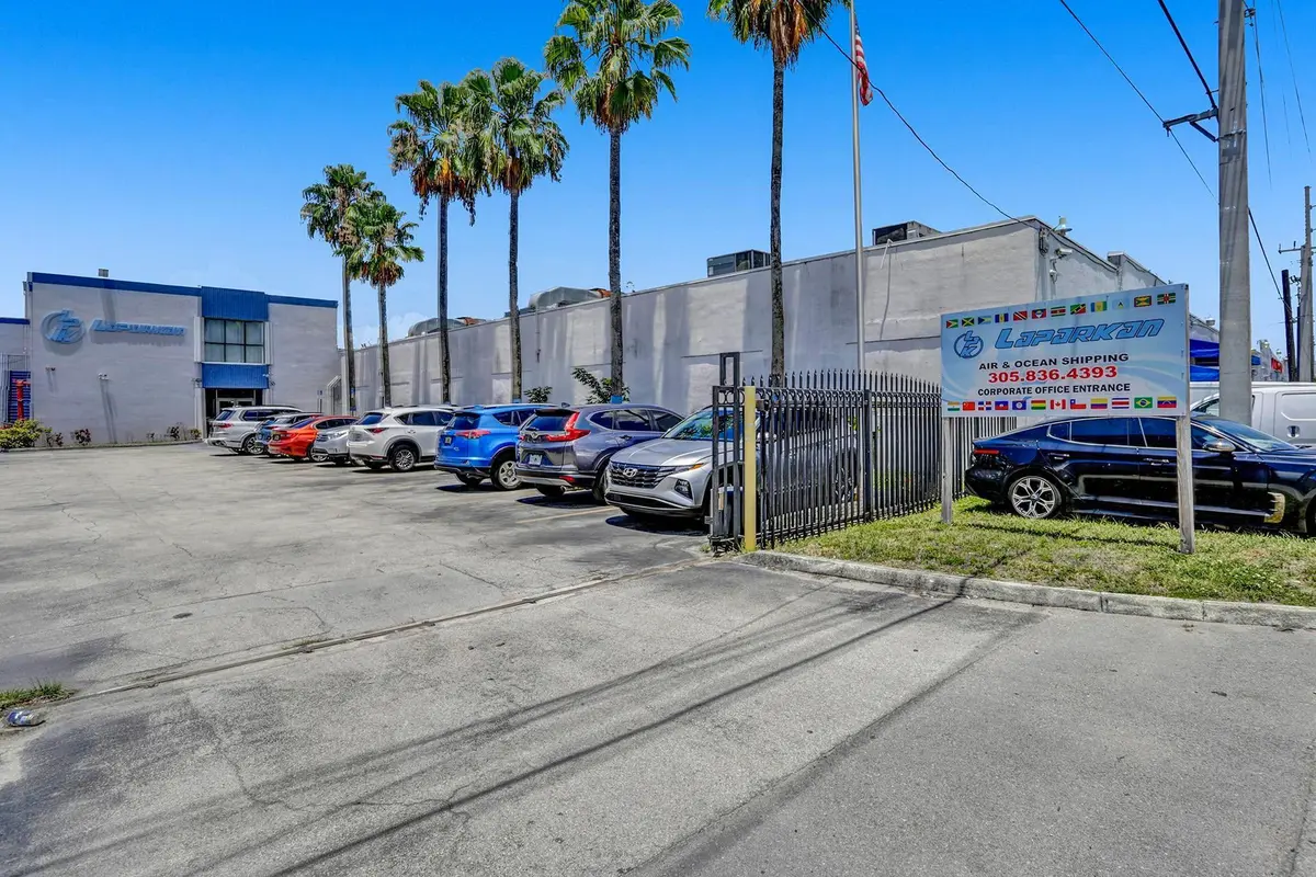 Photo 3 at 3775 NW 77th Street, Miami