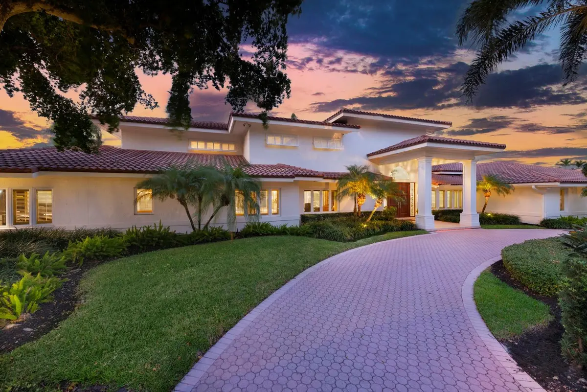 Photo 2 at 3061 NE 44th Street, Fort Lauderdale