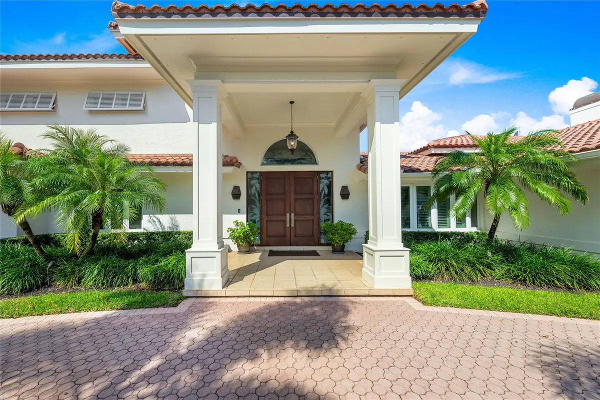 Photo 4 at 3061 NE 44th Street, Fort Lauderdale