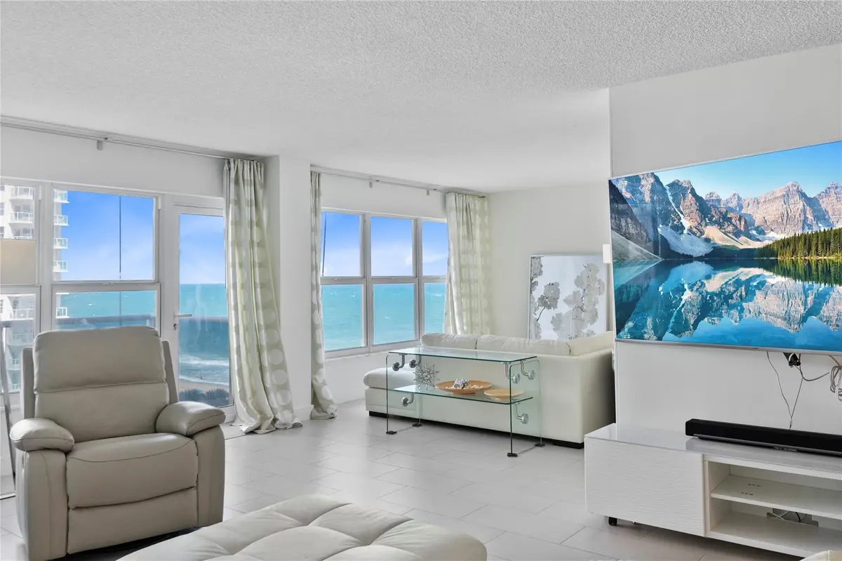 Photo 2 at 3500 Galt Ocean Drive 615, Fort Lauderdale