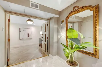 2200 N Ocean Boulevard S903, Fort Lauderdale – sold