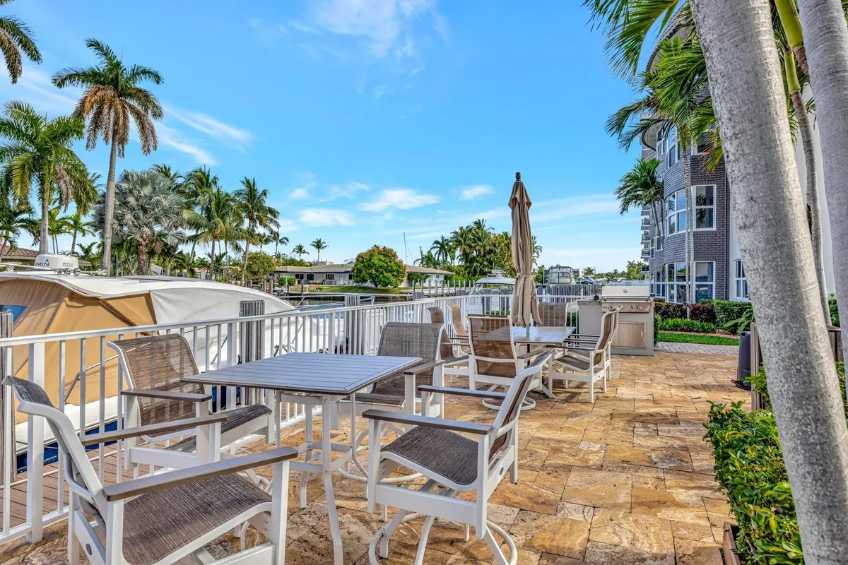 Photo 6 at 3111 NE 51st Street 205, Fort Lauderdale