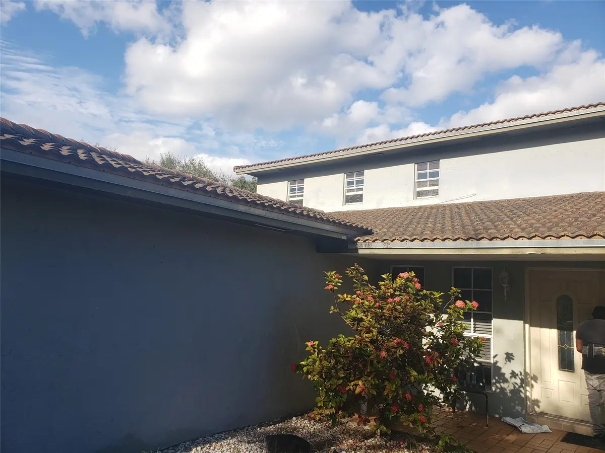 Photo 4 at 19421 NW 18th Court, Miami Gardens