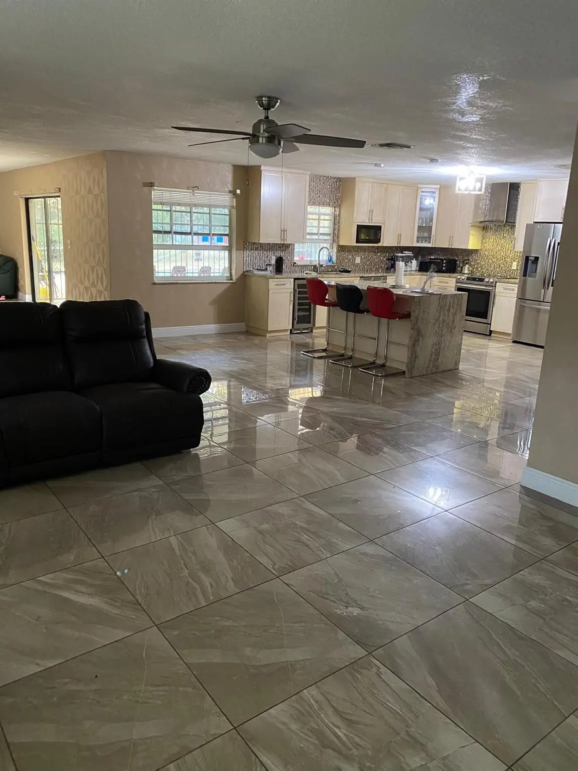Photo 8 at 19421 NW 18th Court, Miami Gardens