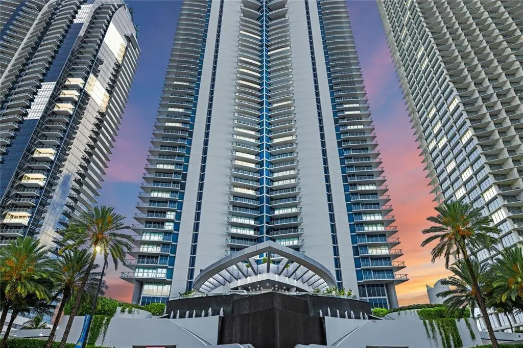Photo 5 at 17001 Collins Avenue 805, Sunny Isles Beach