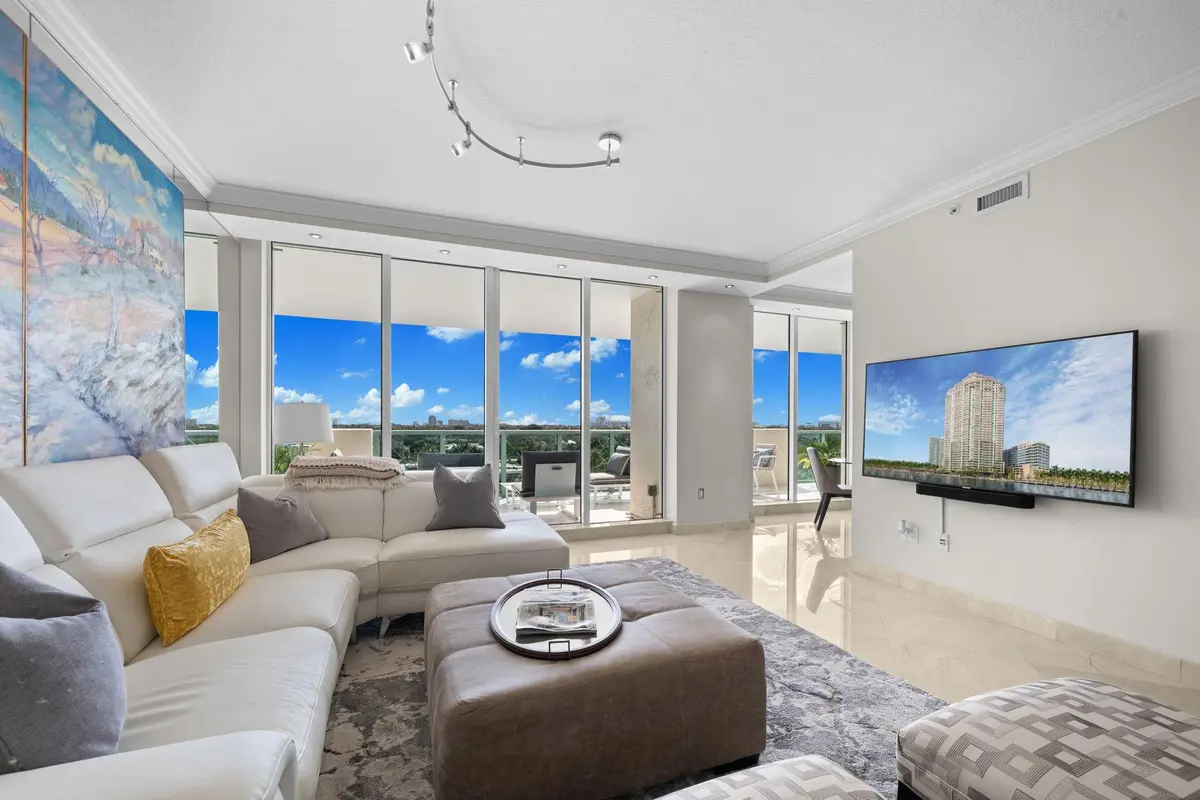 Photo 4 at 411 N New River Drive 902, Fort Lauderdale
