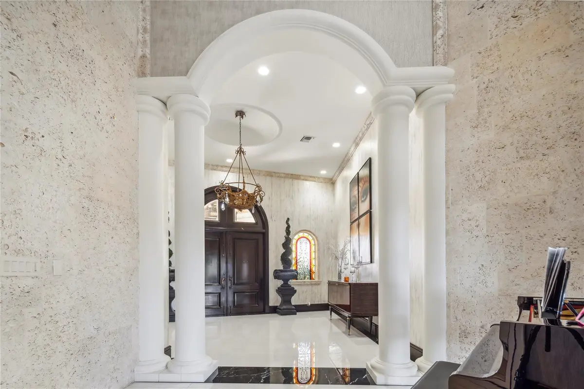 Photo 4 at 3100 NE 46th Street, Lighthouse Point