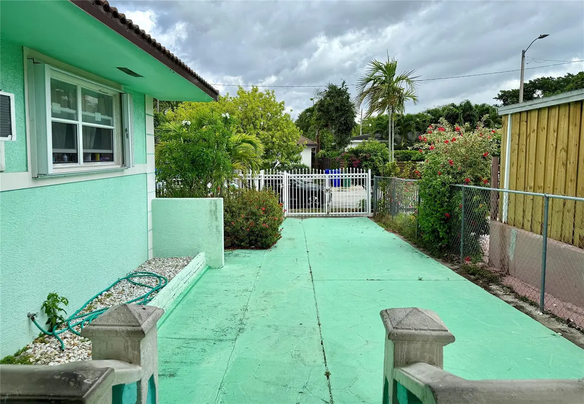 Photo 6 at 430 NE 75th Street, Miami