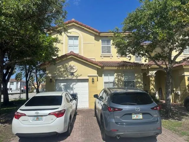 Photo 2 at 8691 NW 112th Court, Doral
