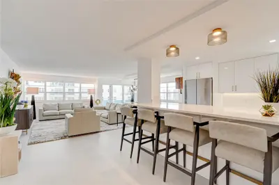 3430 Galt Ocean Drive 1011, Fort Lauderdale – sold