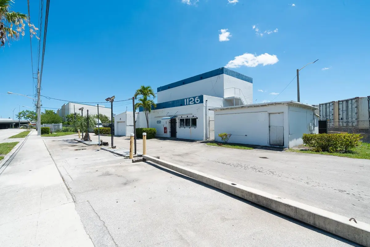 Photo 8 at 1126 Dr Martin Luther King Jr Boulevard, Pompano Beach