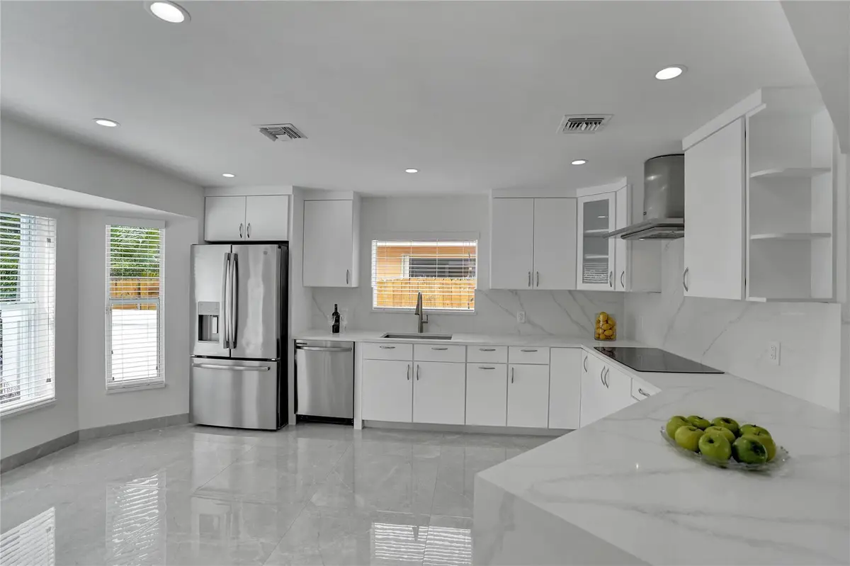 Photo 6 at 2363 SE 15th Street, Pompano Beach