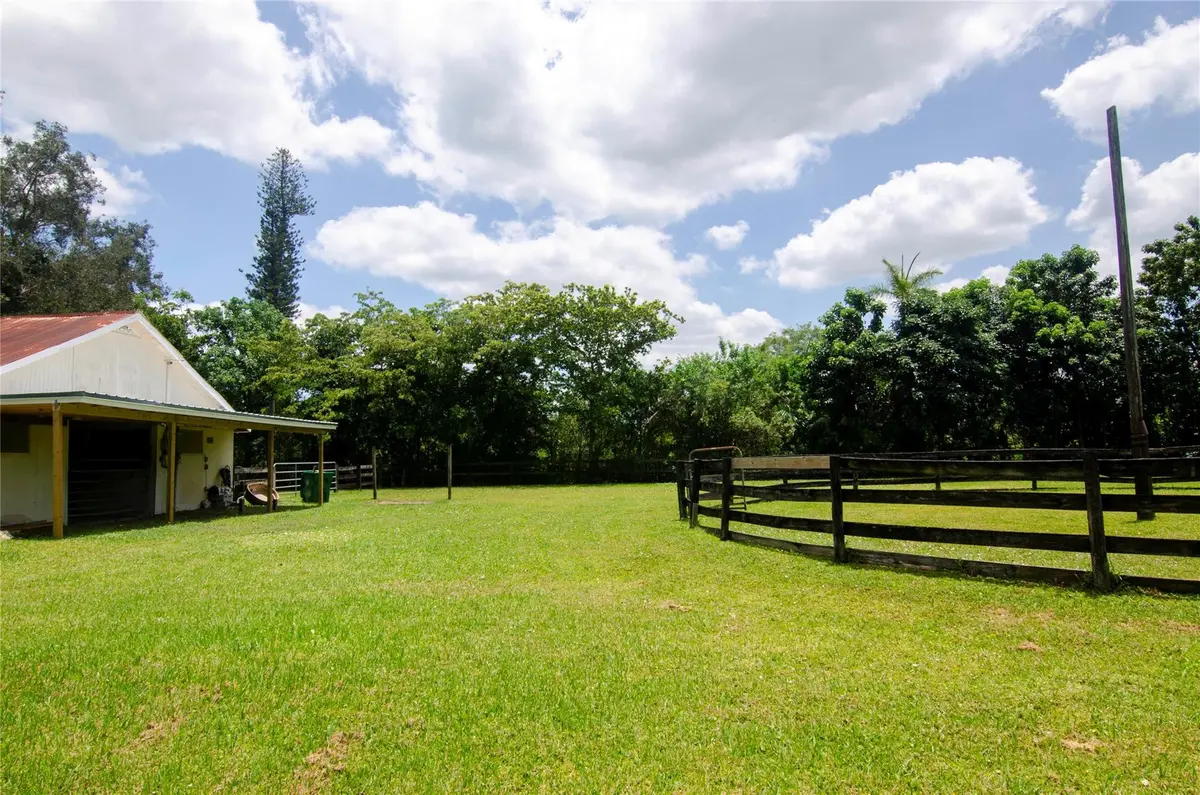 Photo 4 at 1765 Back Lot SW Back 112th Avenue, Davie