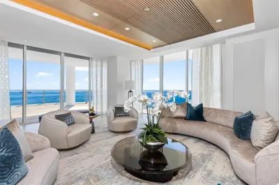 525 N Fort Lauderdale Beach Boulevard 2201, Fort Lauderdale – Condominium for sale