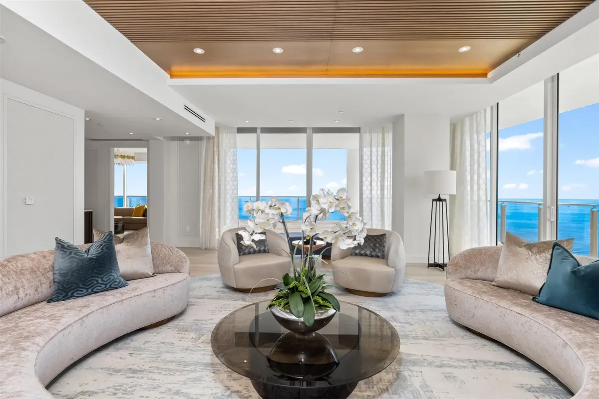 Living Area at 525 N Fort Lauderdale Beach Boulevard 2201, Fort Lauderdale